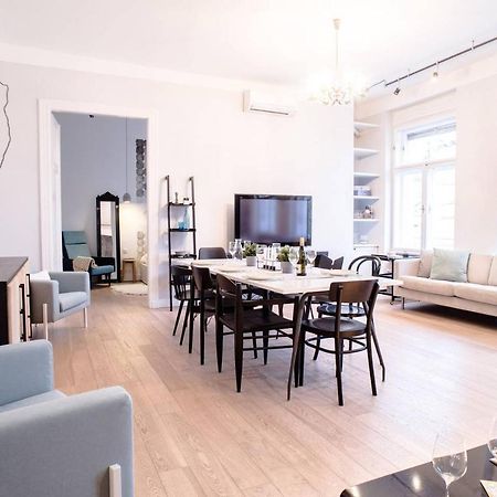 Stunning New Central Home Near Basilica Budapest Ngoại thất bức ảnh