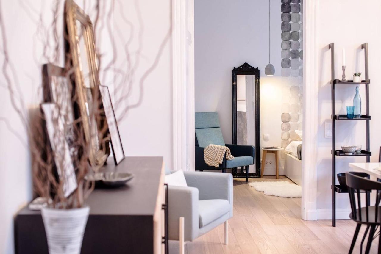 Stunning New Central Home Near Basilica Budapest Ngoại thất bức ảnh